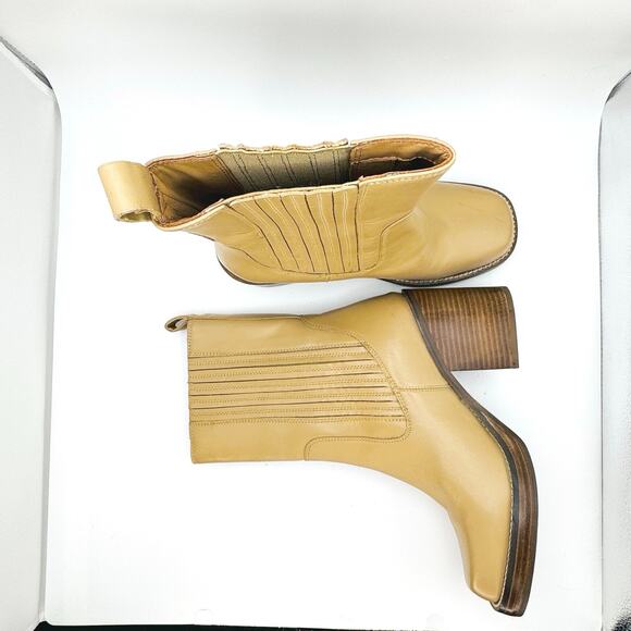 SEYCHELLES WESTERN BLOCK HEEL SWEET NEUTRAL BEIGE ESCAPE LEATHER BOOT  size 7 - Picture 4 of 11